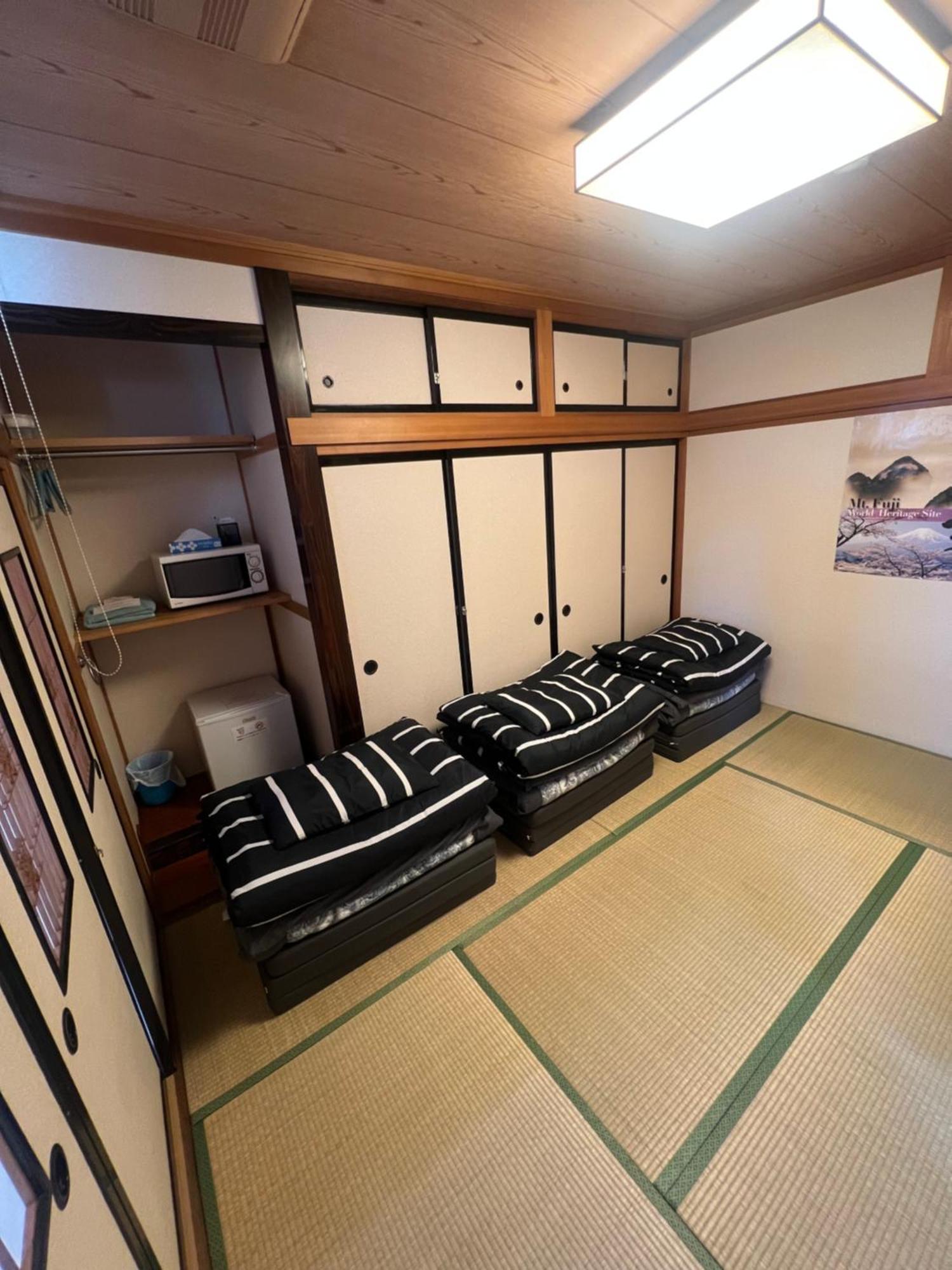 Mt Fuji Hostel Michael'S Fujiyoshida Εξωτερικό φωτογραφία