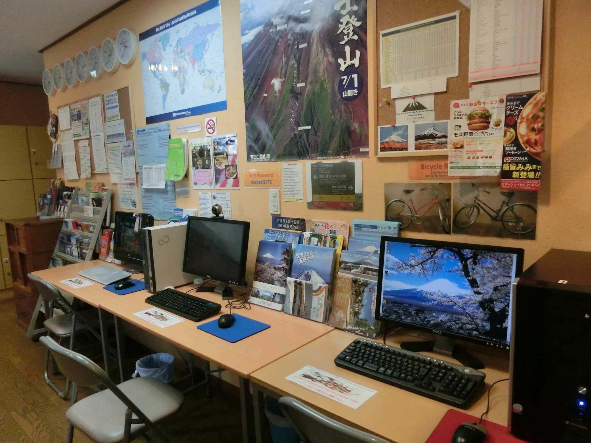 Mt Fuji Hostel Michael'S Fujiyoshida Εξωτερικό φωτογραφία